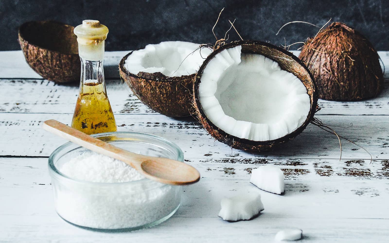 Coconut Oil vs. Vegetable Oil